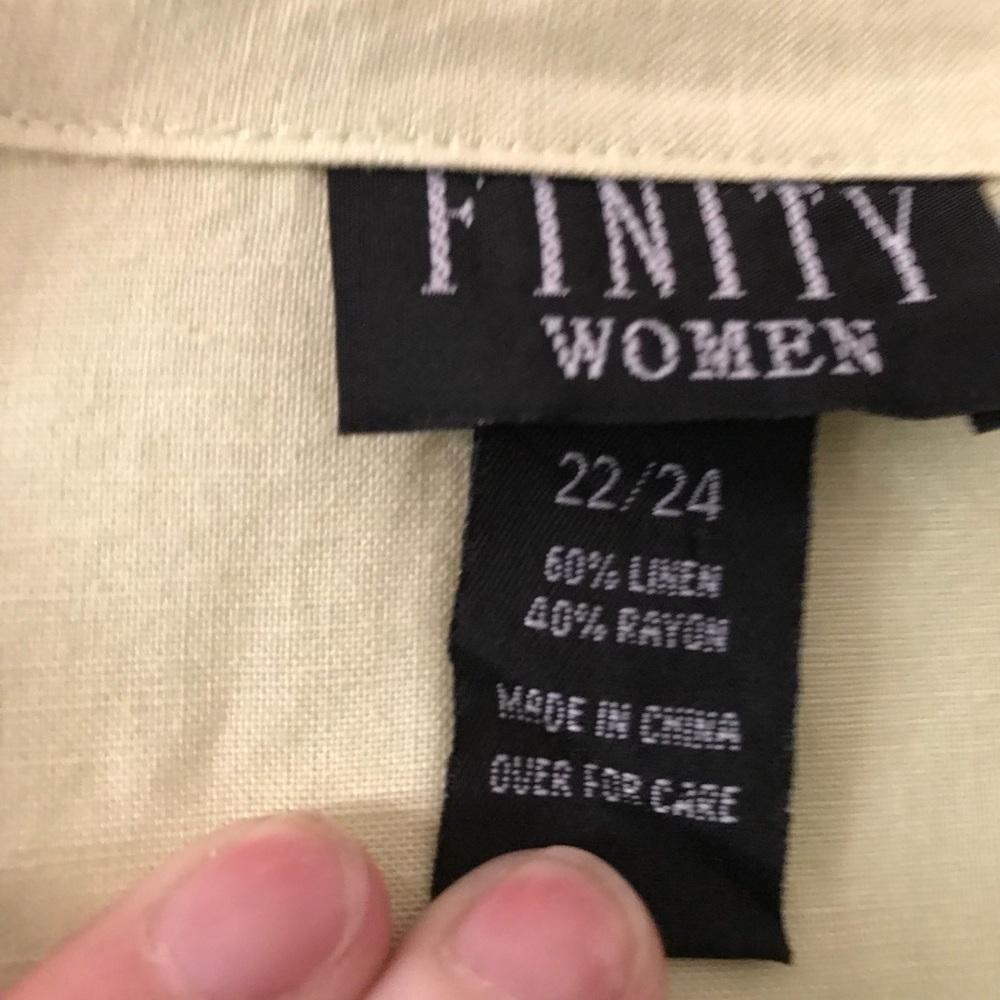Finitely Woman’s Blouse